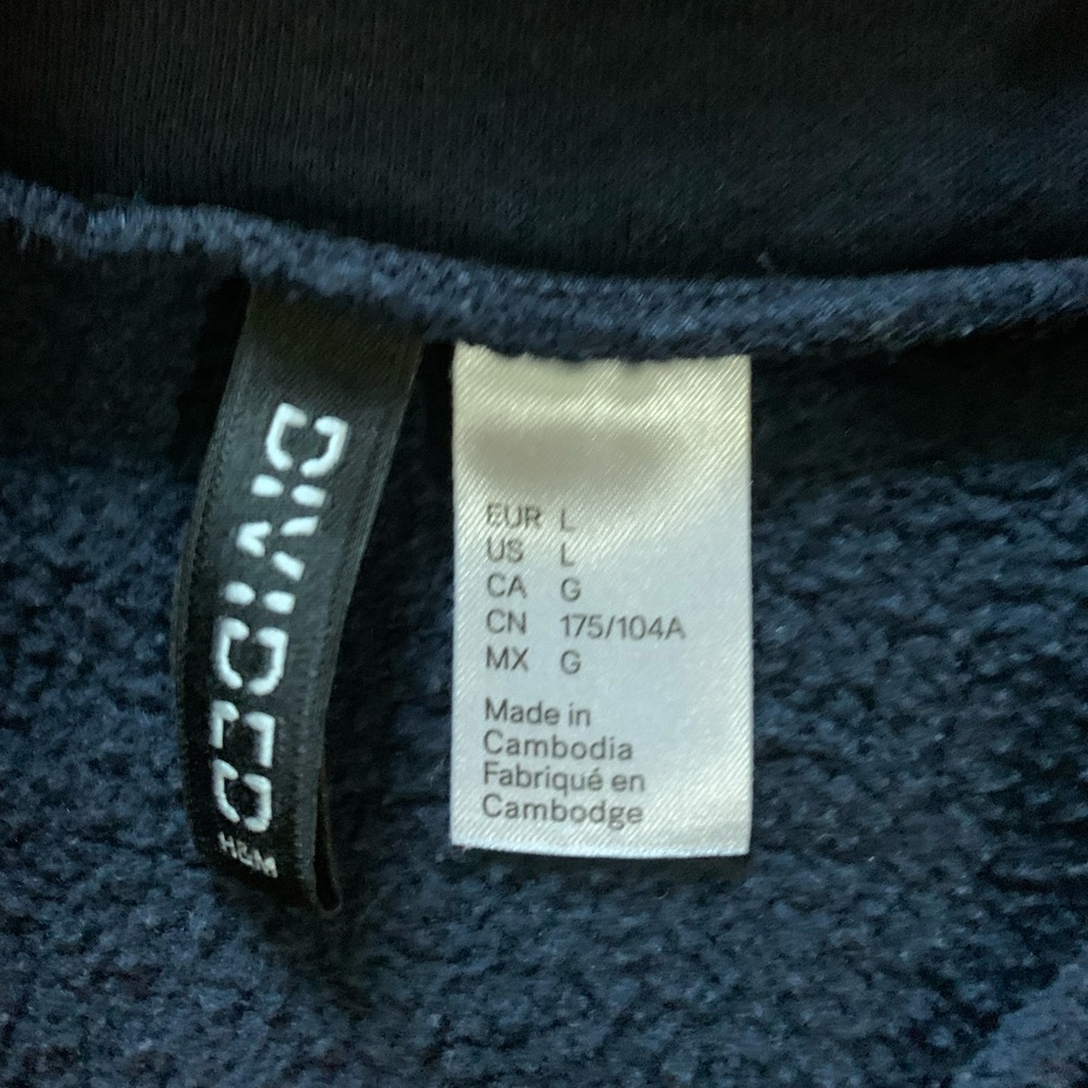 Colorblock Snatched Pullover - Picture 3 of 3